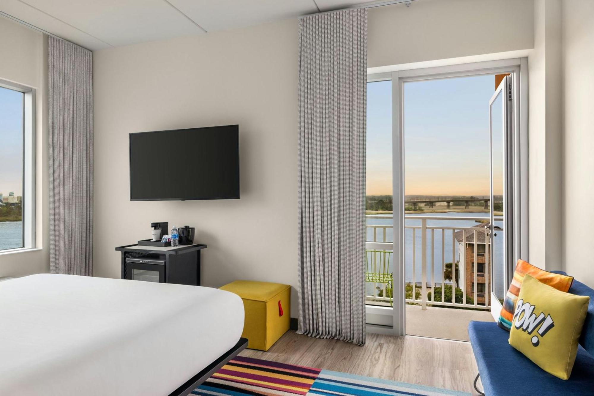 Aloft Wilmington At Coastline Center Exterior foto